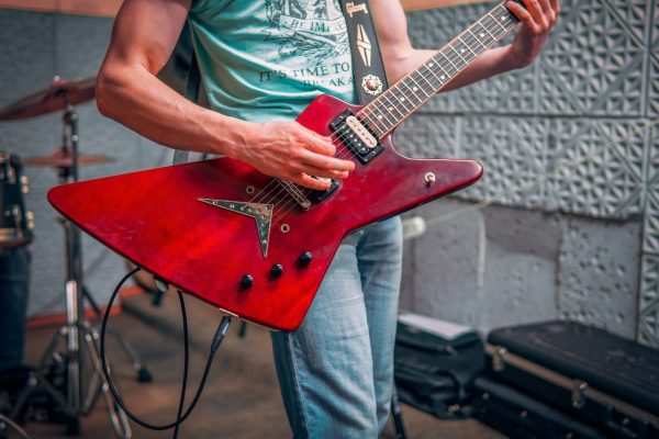 Electric guitar courses